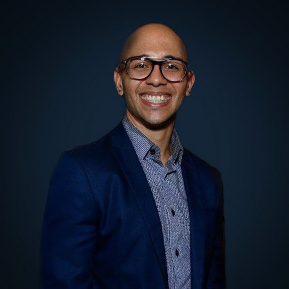 Meet your Posher, Luis a